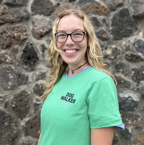 image of dogwalker Sophie